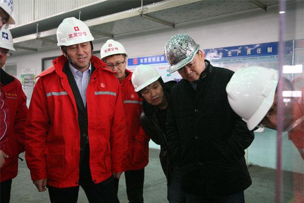 大庆油田领导来公司考察指导
