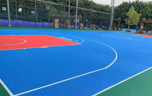 篮球场地面材料分类,你知道吗?