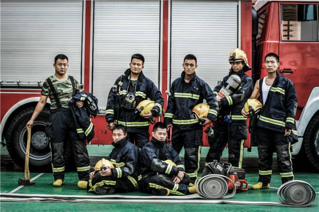 热播电视剧《火线出击》里竟然出现了南昌八一