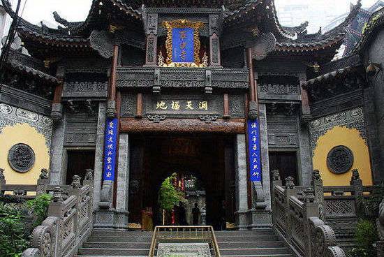 《疯狂的石头》 -罗汉寺