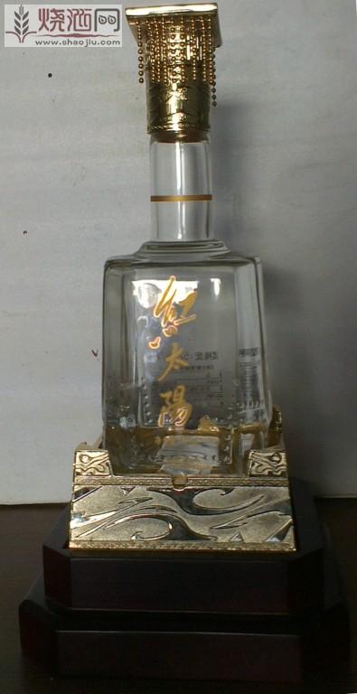 五粮液产2005年52度浏阳河红太阳贵宾版