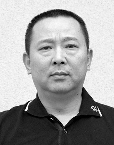 刘维 刘小平 旷晓燕 孙华君 缪军 文香灼 肖永红 唐先兵 刘汉:"老大"