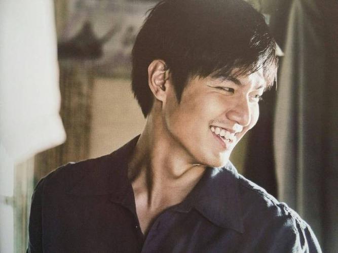 钟大的笑也很迷人 江南1970 李敏镐