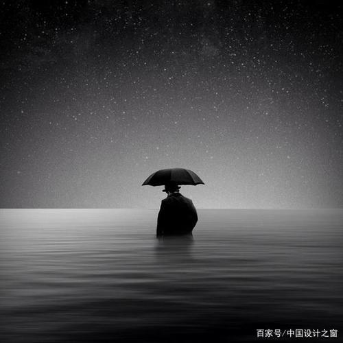 神秘而忧郁的孤独身影:souichi furusho 超现实风格