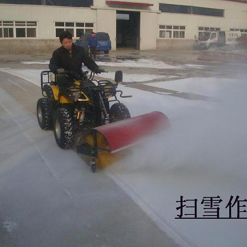 多功能扫雪车  扫雪机 多功能扫雪车商品大图   查看商品详情> 价格