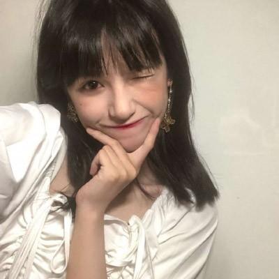 下一组 相关标签 超萌萌妹子气质成熟 内容简介 一组微笑可爱女孩头像