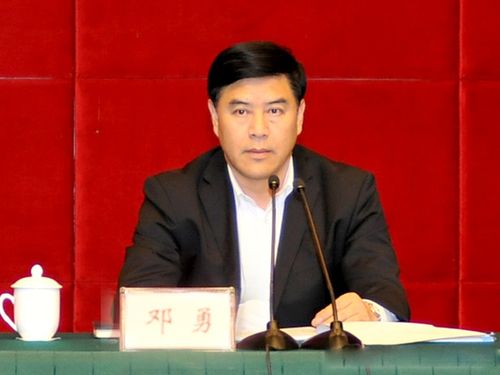 全省道路交通安全综合整治深化巩固年工作推进会议在眉山市召开