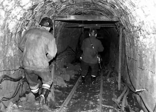 瓦斯爆炸夺命9条(图)