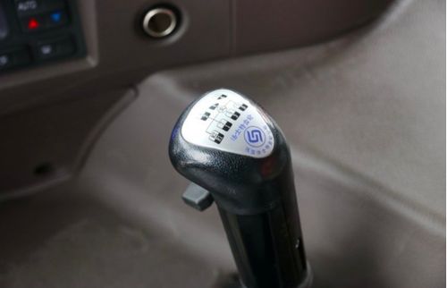 乘龙h7大马力工程车,资源运输的可靠伙伴!