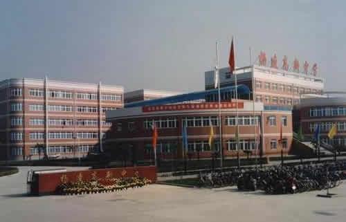 杨凌中学综合实验楼毕业设计论文