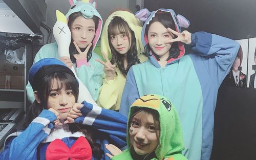 snh48宝山老来俏嘉兴路扛把子让老来俏全员给朵朵送生日祝福