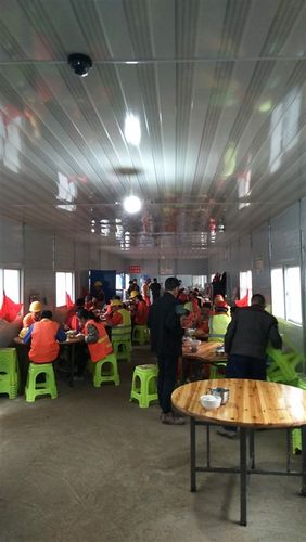息烽温泉度假村工地大型食堂转让,有意可以电话咨询,18311628599,也