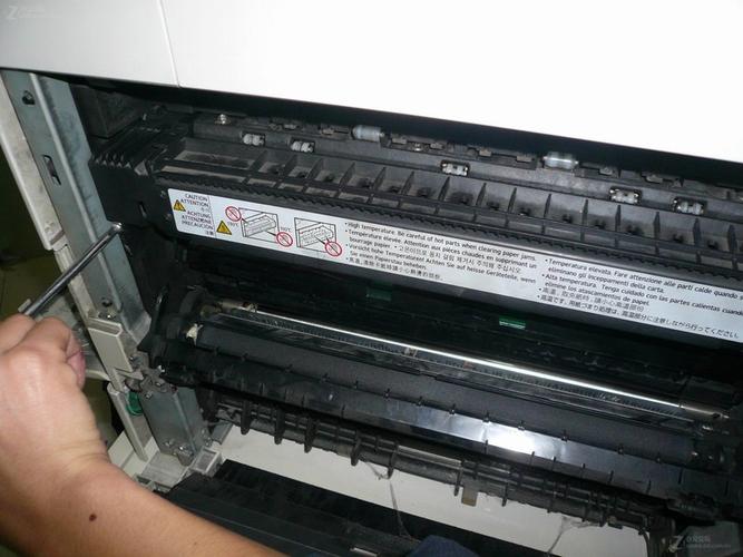 理光mp1800复印机复印掉粉维修