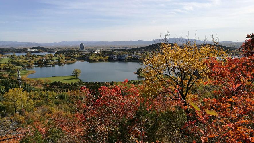 雁栖湖景区赏秋景
