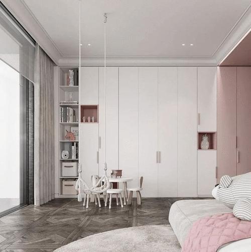 整面墙定制衣柜,如何缓解拥挤感