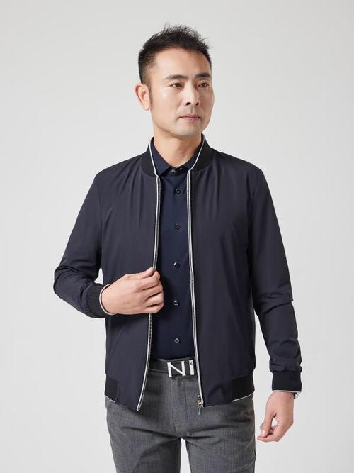 信誉楼自有品牌「耕耘男装」春暖花开,尽享春趣,耕耘品牌春款上新