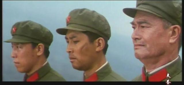 高山下的花环是中国电影战争片的无敌存在