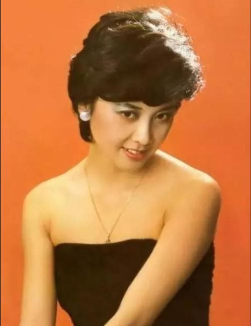 看完女儿国国王朱琳才知道什么叫美人