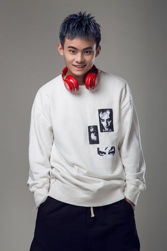 周子瀚最新写真曝光述说我与音乐