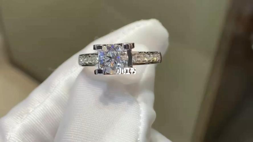 客订70分,卡地亚经典牛头高白钻戒,大方简约_简约风_钻戒_卡地亚怎么