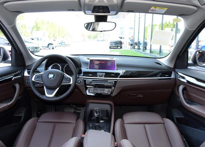 华晨宝x1最低配落地价多少钱华晨宝马x1报价