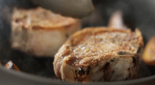 冒烟gif烤肉gif烹饪gif美食系列短片gif蜜桃烤肉篇gif
