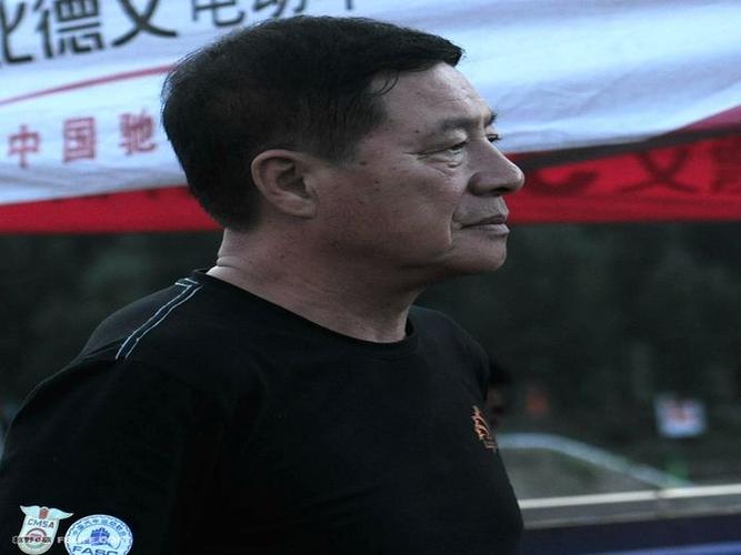 总裁判长:薄玉苏 辽宁汽摩协会副主席