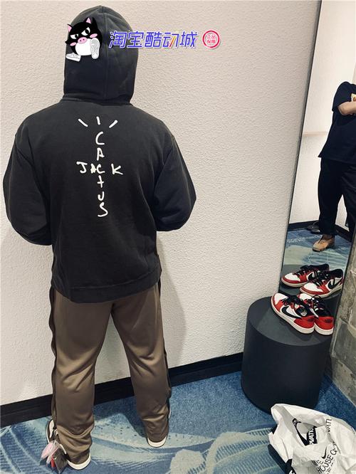 airjordantravisscottaj1ts深棕反倒倒钩鬼脸运动t恤