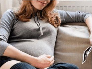 25岁女孩常做一件事,被确诊宫颈癌晚期,医生:子宫早晚