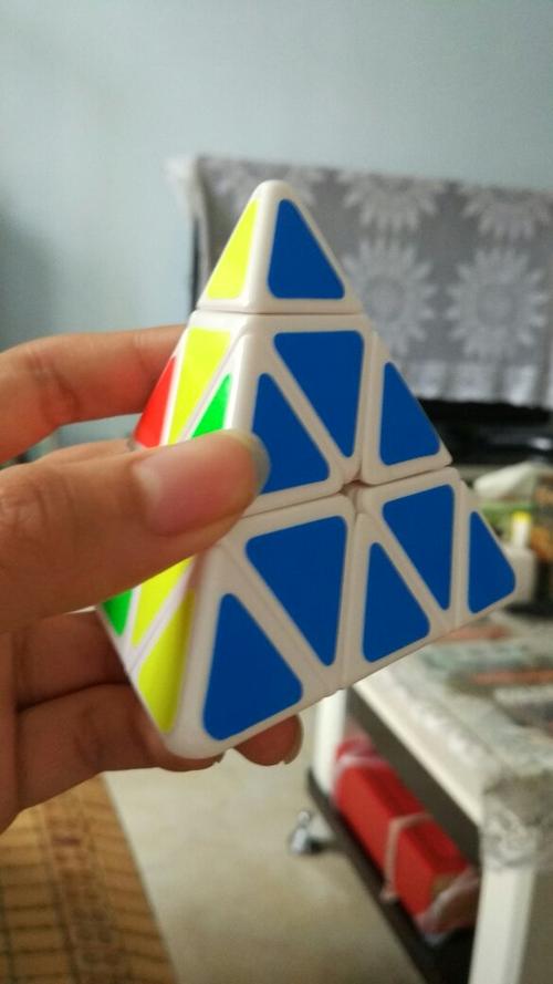 金字塔魔方求还原