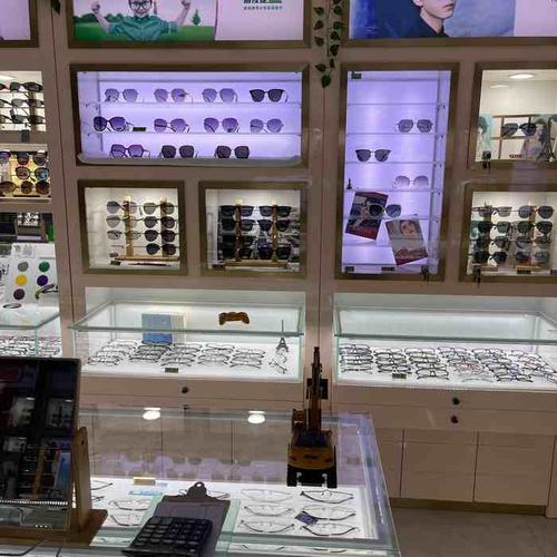 永明眼镜(金华商城店)-"满意,速度也快,之前网上配的眼镜才发现网.
