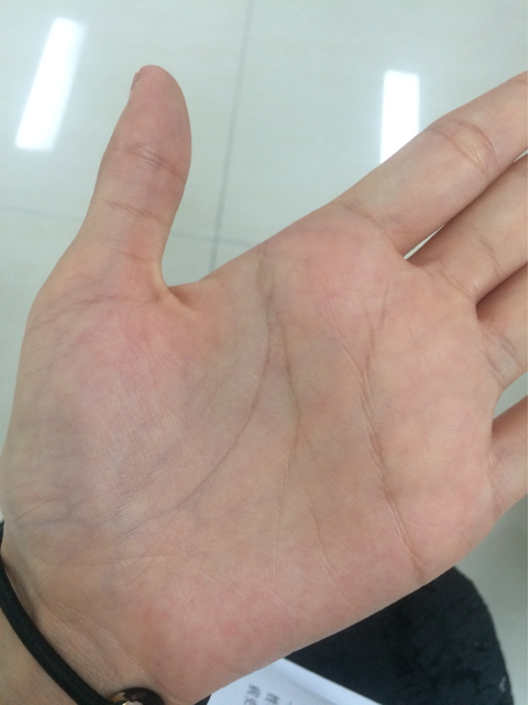 手相大集结,因为平时老研究这个,手心,左手右手!