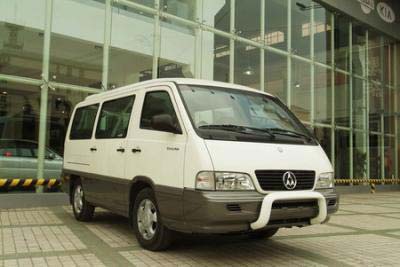 上海汇众伊思坦纳轻型客车