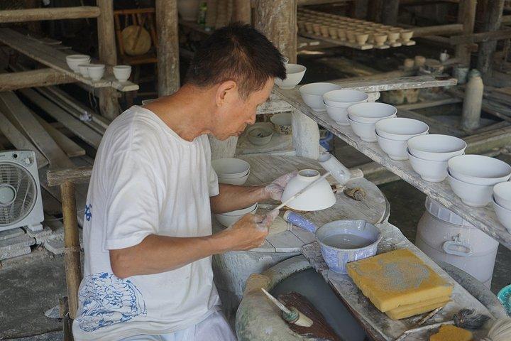 看着十分简单,但是其实也是十分困难的,上釉是否均匀,十分影响最后