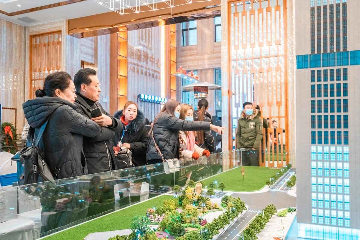 六盘水铜锣湾中心花园一期开盘迎来投资者疯抢