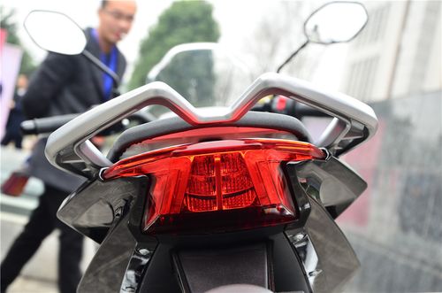 力帆kp350运动街车实拍