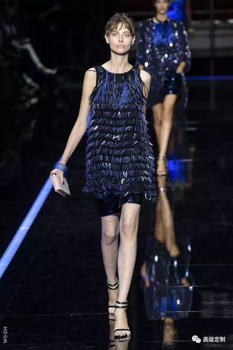 【秀场直击】emporio armani 2019春夏女装系列(多图)