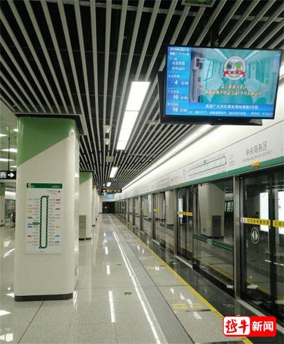 绍兴网>> 郑州5号线原来的样子几个小时之后,因为强降雨,郑州地铁5号