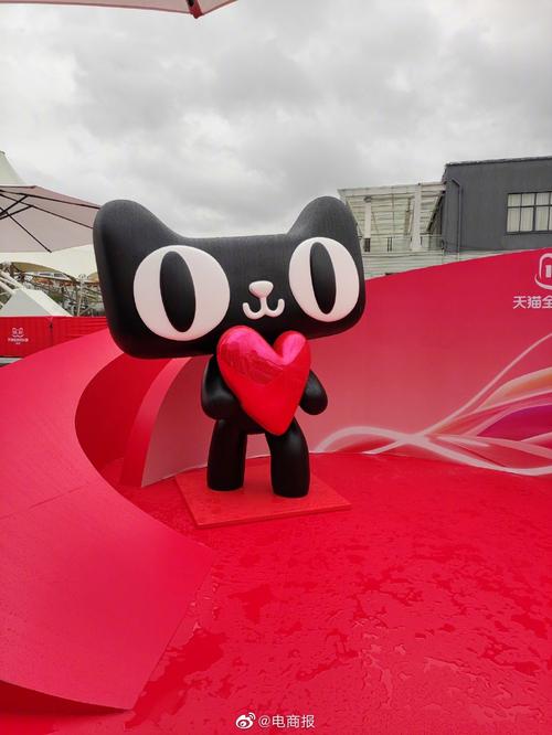 天猫副总裁吹雪称今年双十一千万人气直播间中90是店铺直播