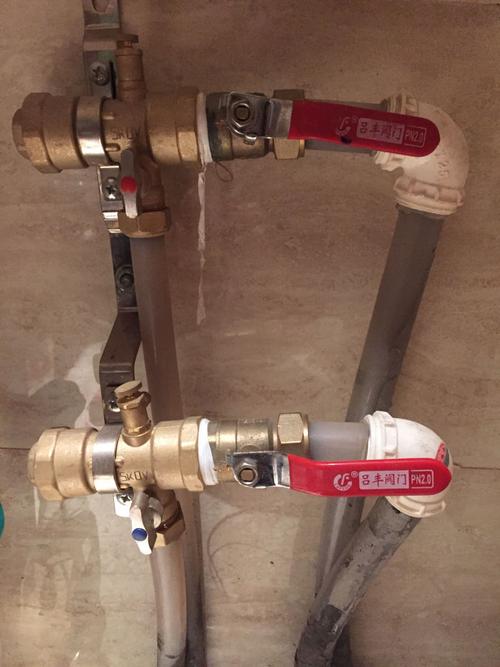 暖气阀门怎样是开关?这样的状态对不对呢?