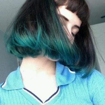 2019最新霸气头像女生超拽冷酷短发 嚣张惯了学不会低头