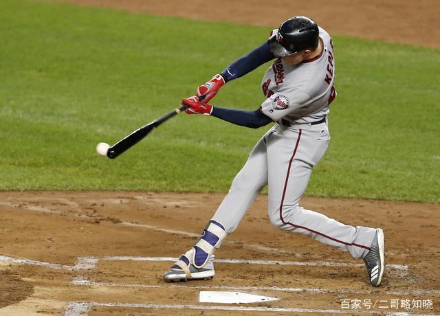 棒球运动的发展史告诉我们,体育永远是文化最默契的伙伴