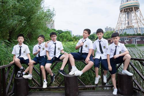{株洲毕业照创作中心}*北京师范大学株洲附属学校x1505班最美纪念照