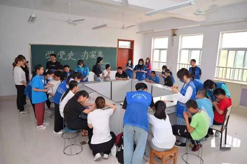 泰山学院物理与电子工程学院赴泰安市特殊教育中心开展"童心向党,爱创