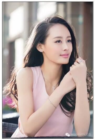 mabelle玛贝尔—与女明星们的浪漫邂逅自2001年出道以来,她曾参演多部
