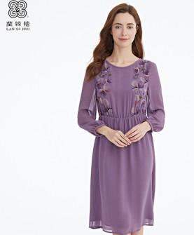 兰丝绘女装加盟 实地考察选址 总部短期培训 免培训费