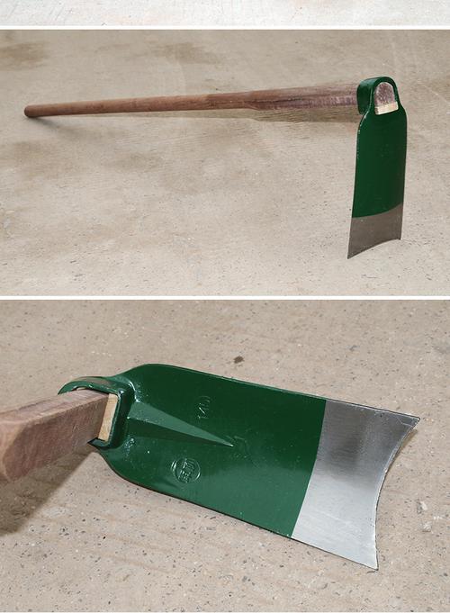 大锄头挖土开荒锄头松土种菜农村老式锄头开山木柄锄头厂家直销