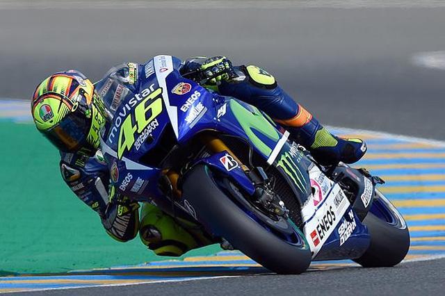 雅马哈r1为什么牛?因为有这项赛道黑科技