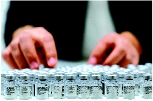 时事 目前超半数民众已接种新冠疫苗提前以高价购买囤积   以色列卫生