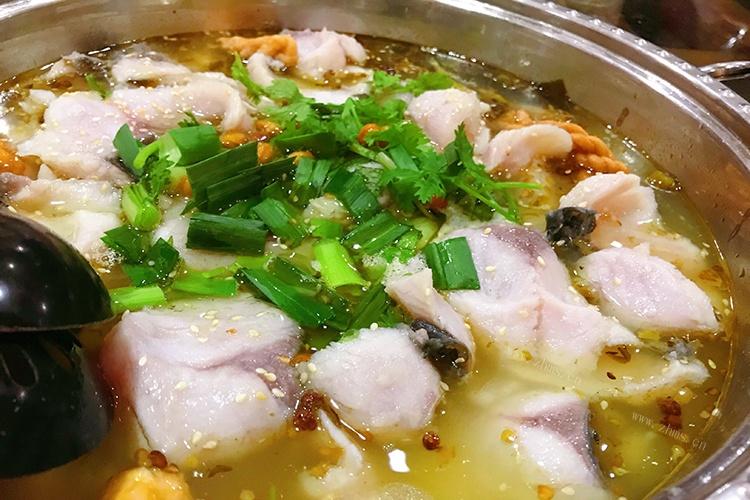 吃鲜鱼火锅,李二家可是被我老爸老妈认定的!